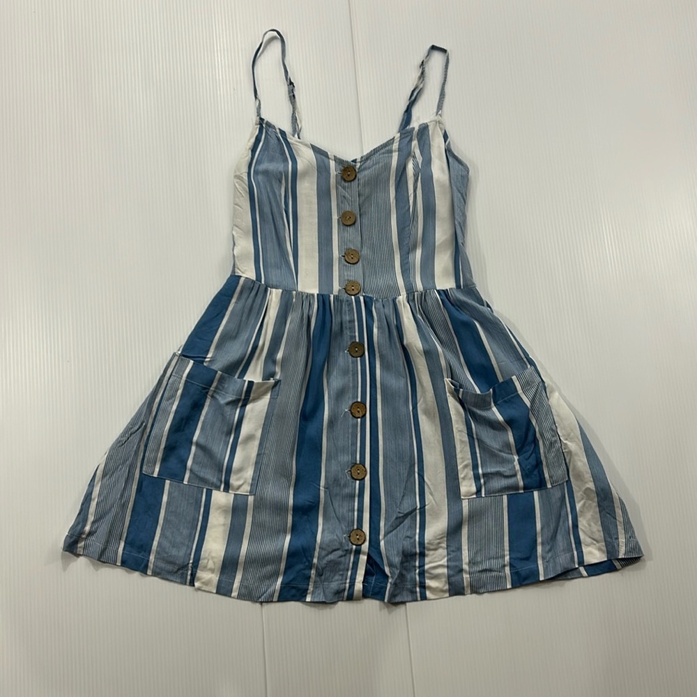 J44. Ocean Drive Blue‎ and White Button-Down Dress (S)
